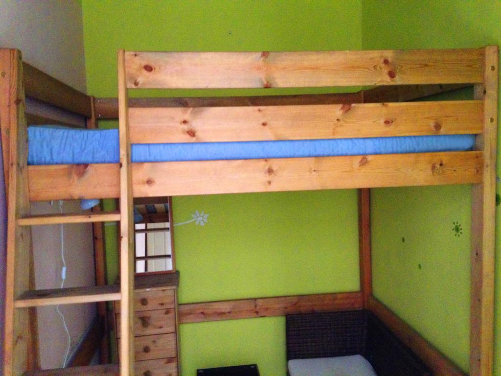 Yolo Hostel Budapest Rom bilde