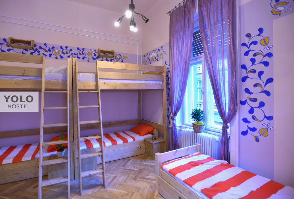Yolo Hostel Budapest Rom bilde