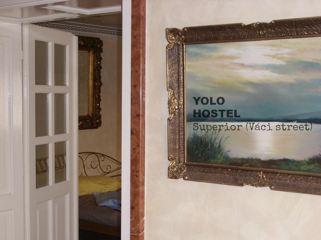 Yolo Hostel Budapest Eksteriør bilde