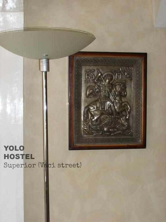 Yolo Hostel Budapest Eksteriør bilde
