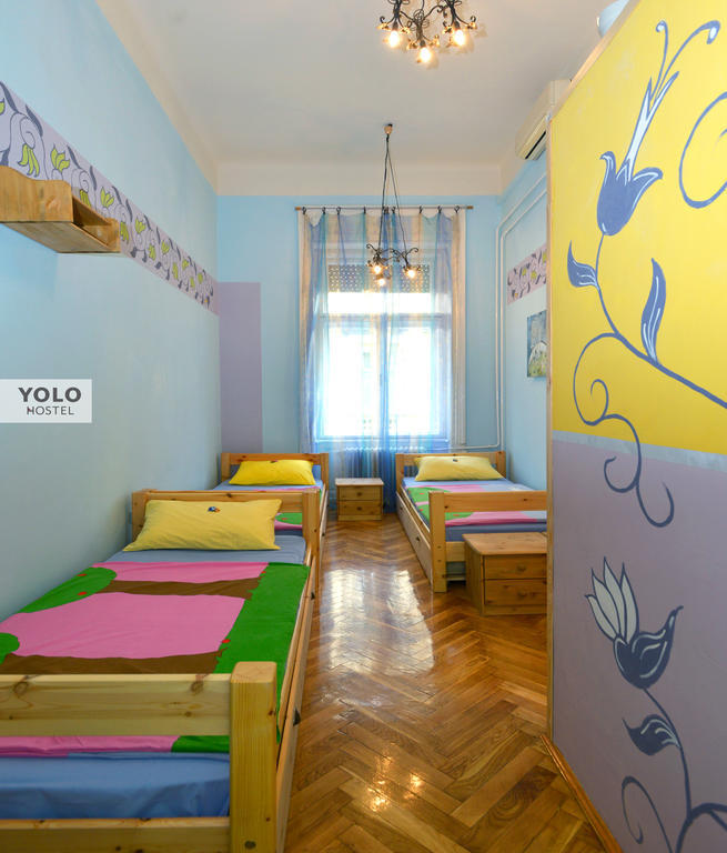 Yolo Hostel Budapest Rom bilde